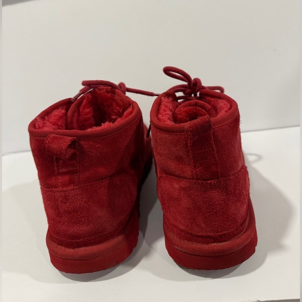 UGG Neumel Boots Red Suede Shearling Lined Chukka Men’s 8 Women’s 9.5 - Picture 4 of 16